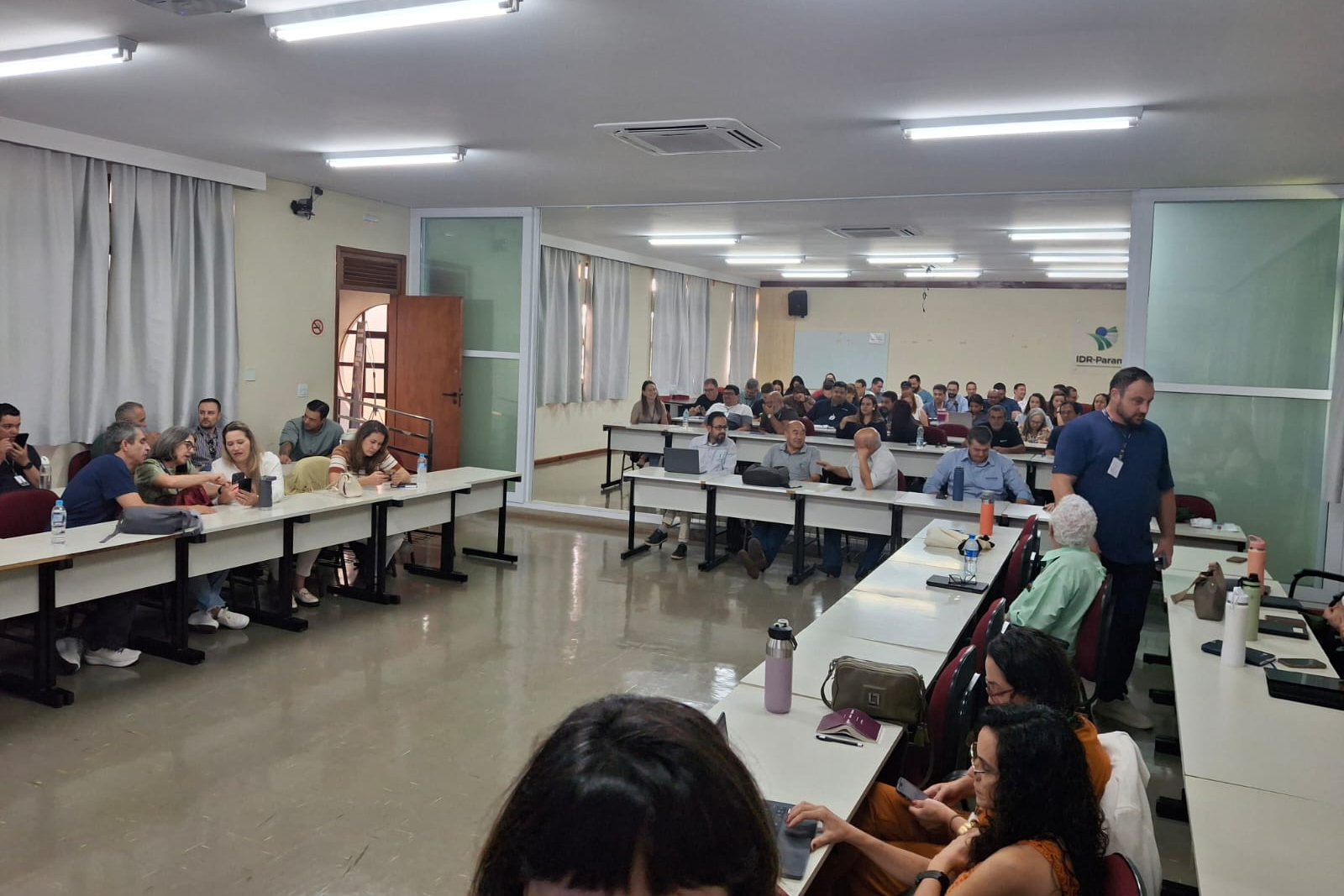Educação sanitária é tema de workshop promovido pela Adapar em Londrina