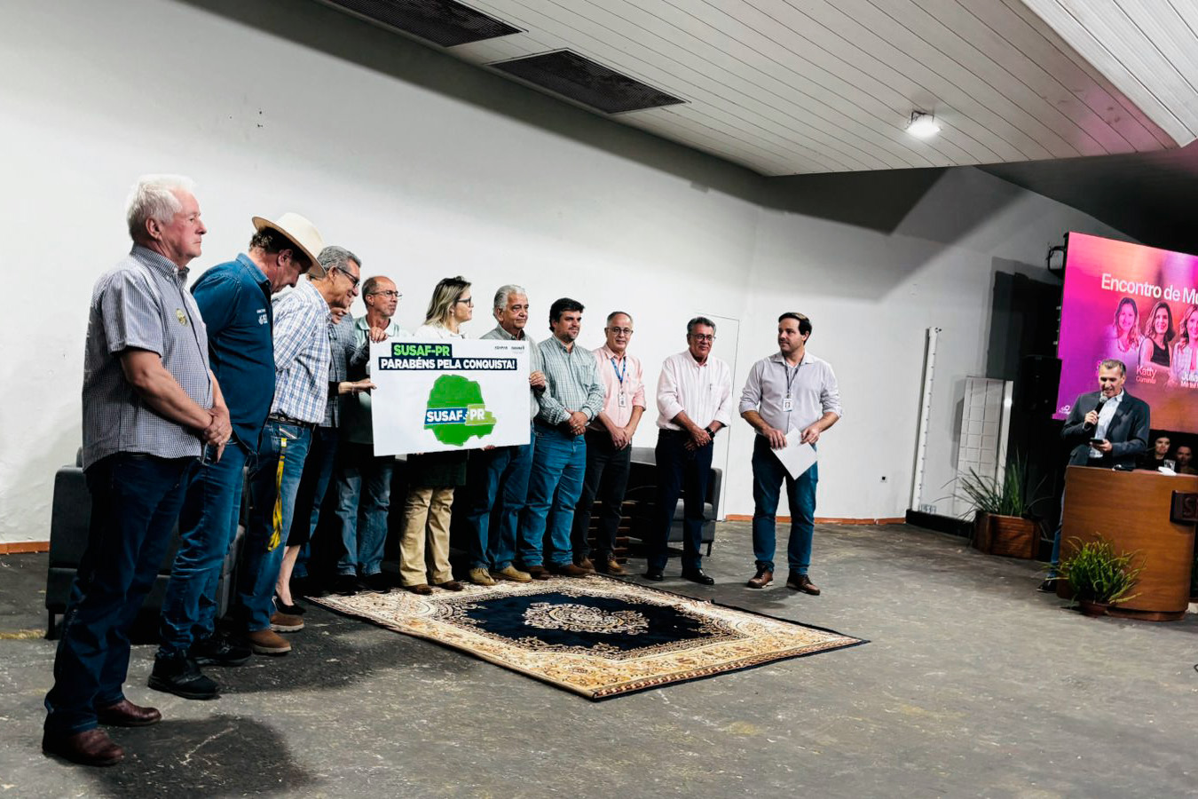 Adapar certifica produtores com Susaf e leva boas práticas do campo para a Expoingá