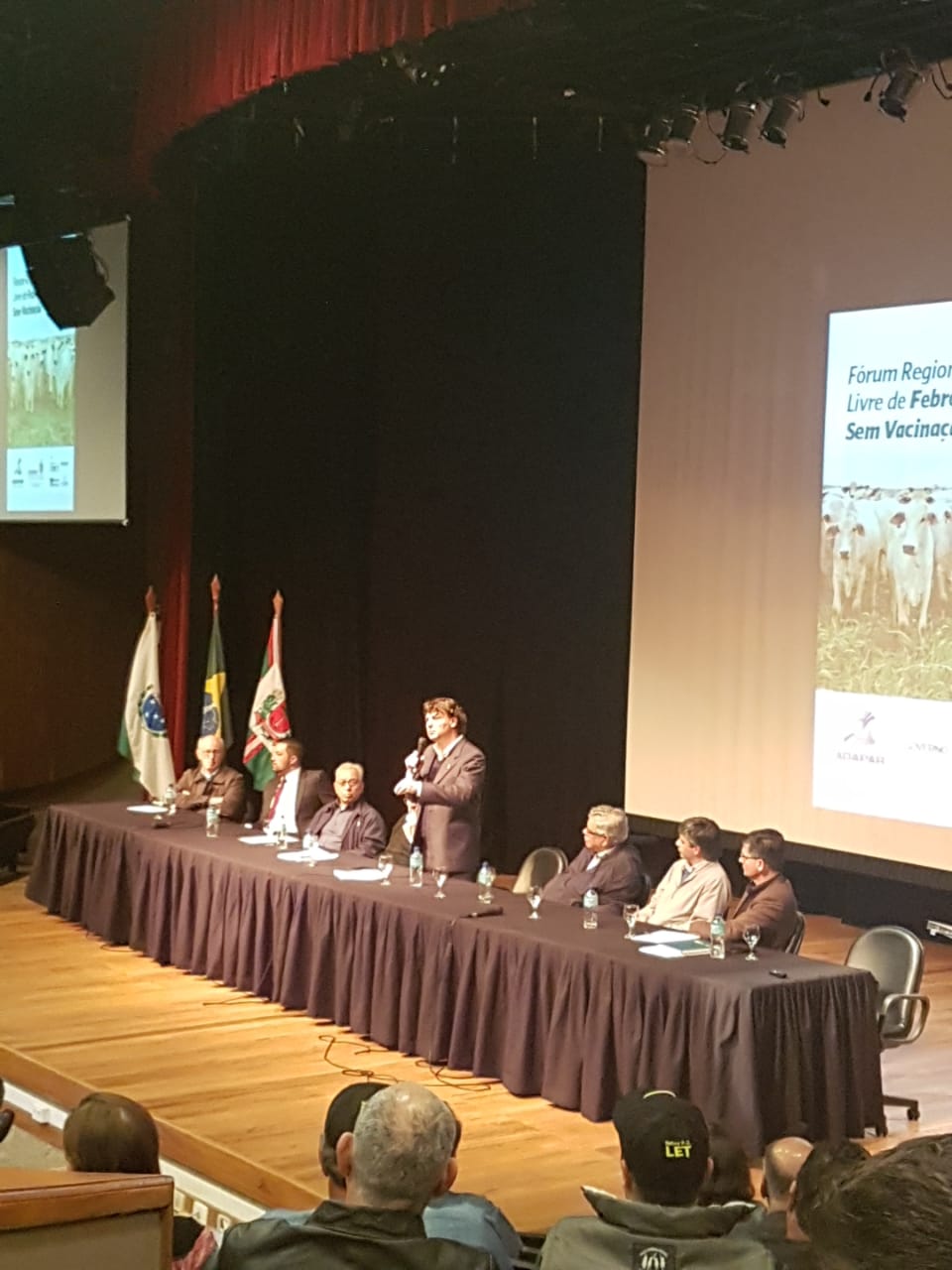 Fóruns sobre suspensão da vacina contra aftosa reúnem 4,6 mil pessoas