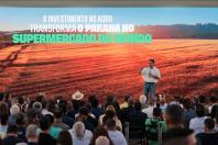 Ratinho Junior lança programas que levam energia mais potente e conectividade às propriedades rurais