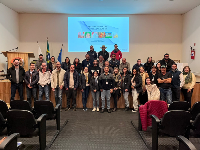 treinamento_raiva_eeb_