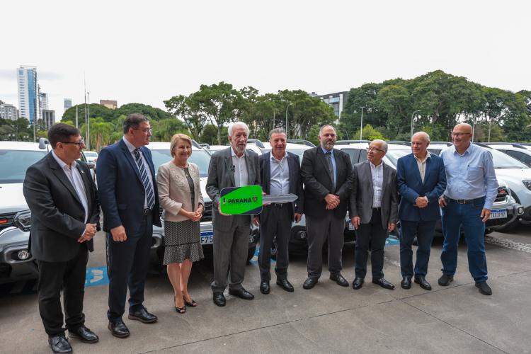 ENTREGA DOS CARROS25