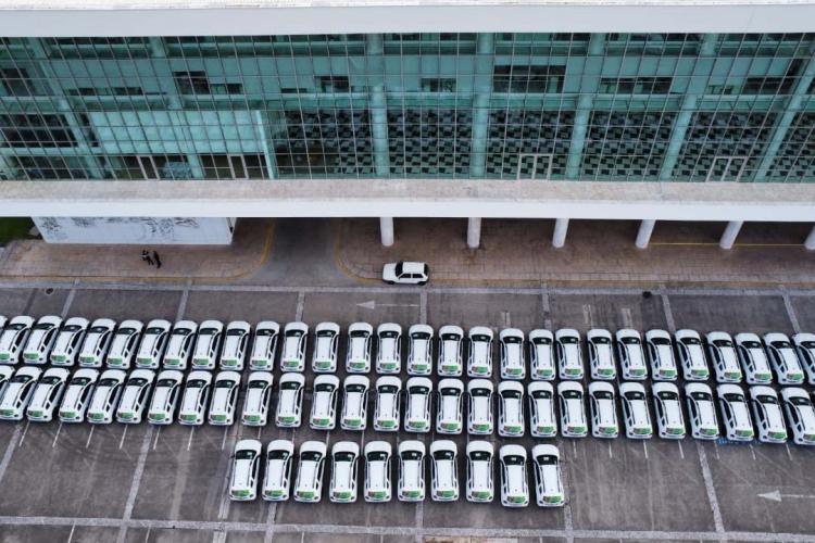 ENTREGA DOS CARROS13