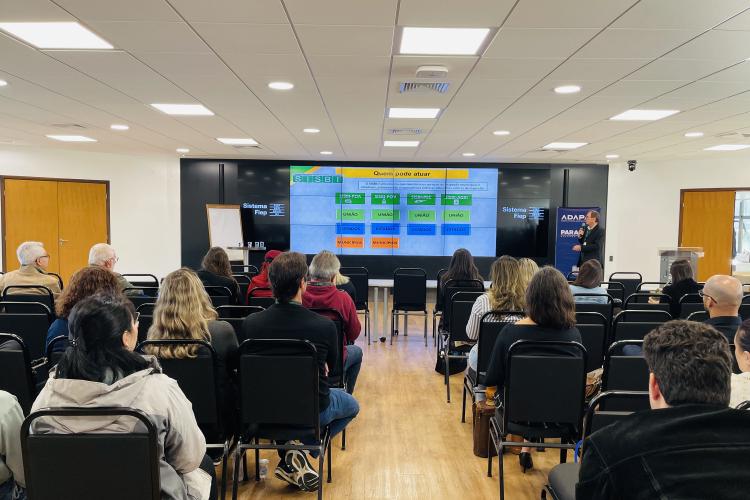 Gestores se reúnem no Paraná para alinhar futuro da inspeção de produtos de origem animal