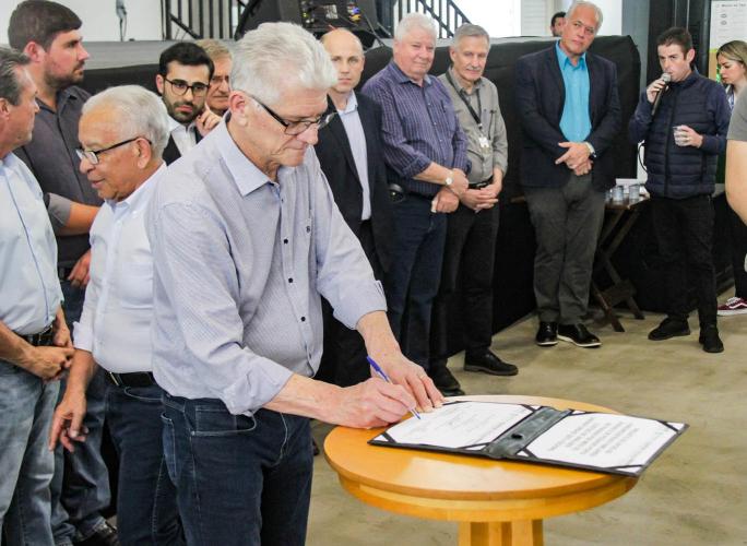 Abertura Feira Sabores do Paraná* *Data:* 21/08 (quinta-feira) *Horário:* 14 horas. *Local:* Centro de Eventos Positivo – Parque Barigui  Foto: SECOM