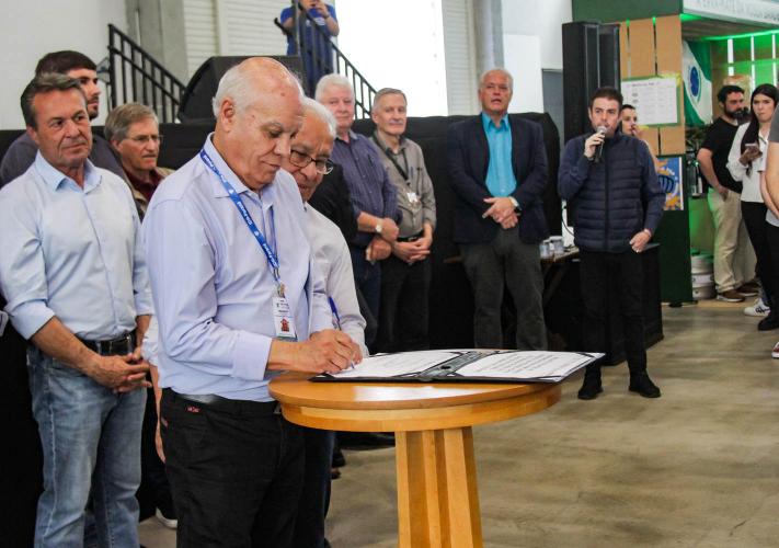 Abertura Feira Sabores do Paraná* *Data:* 21/08 (quinta-feira) *Horário:* 14 horas. *Local:* Centro de Eventos Positivo – Parque Barigui  Foto: SECOM