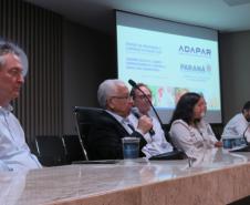 Evento no Oeste destaca mobilização da Adapar contra a raiva em herbívoros