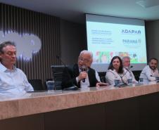 Evento no Oeste destaca mobilização da Adapar contra a raiva em herbívoros