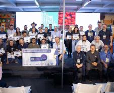 Adapar certifica 27 produtores do Norte Pioneiro com Selo Adapar de Boas Práticas Agrícolas