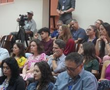 Servidores da Adapar participam de palestra sobre assédio no local de trabalho