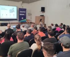 Adapar promove atualização técnica para veterinários em diversas regiões do Paraná