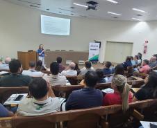 Adapar promove atualização técnica para veterinários em diversas regiões do Paraná