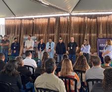 Adapar conscientiza produtores sobre a raiva durante a 21º Expovale