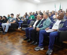 Servidores da Adapar participam de treinamento de brigada de incêndio