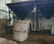 Adapar, Polícia Civil e Receita Estadual apreendem 142 toneladas de agrotóxicos irregulares