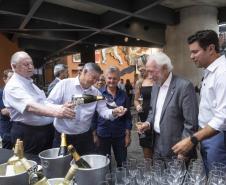 Governador em exercício Darci Piana participa do lançamento da Rota da Uva e Vinho.