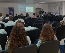 No Show Rural, Adapar discute ações para o fortalecimento da pecuária e avicultura