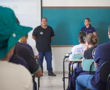 Adapar inicia operação que reforça prevenção à influenza aviária no Litoral do Paraná