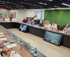 Adapar integra reunião da Aliança Láctea Sul Brasileira para o crescimento da cadeia leiteira no Sul