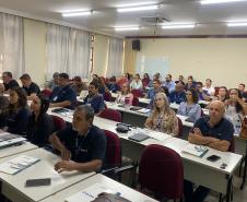 Educação sanitária é tema de workshop promovido pela Adapar em Londrina