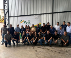 Adapar credencia empresa para recolhimento e destinação de carcaças de animais no Paraná