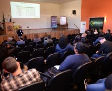 Ciclo de treinamento sobre zoonoses capacita novo grupo de servidores da Adapar