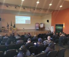 Ciclo de treinamento sobre zoonoses capacita novo grupo de servidores da Adapar