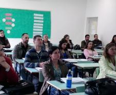 Curso Desempenho, Visão e Estratégia - DVE com orientação da Dra Lucia MAia, coordenadora da área de Sanidade Agropecuária e Inocuidade dos Alimentos (Saia) do IICA no Brasil, para servidores Adapar