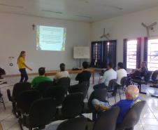 Treinamento de Fiscais de Defesa Agropecuária da Adapar em Vigilância e Fiscalização da Alimentação de Ruminantes