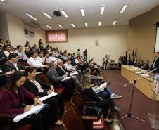 Reunião sobre o reconhecimento internacional da zona livre da peste suína clássica no Paraná. Na foto o secretário estadual da Agricultura e Abastecimento, Norberto Ortigara, durante abertura do encontro. Curitiba, 19/03/2015. Foto: Pedro Ribas/ANPr