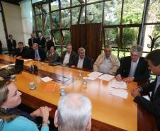 O governador Beto Richa nomeou nesta quinta-feira (07) 169 técnicos para a Agencia de Defesa Agropecuária (ADAPAR). Curitiba, 07/05/2015.