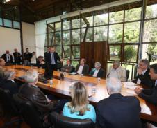 O governador Beto Richa nomeou nesta quinta-feira (07) 169 técnicos para a Agencia de Defesa Agropecuária (ADAPAR). Curitiba, 07/05/2015.