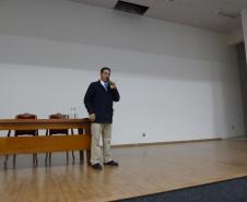 Workshop  - Experiências no controle de agrotóxicos no Paraná debateu temas sobre o cadastro, monitoramento e fiscalização do insumo.
