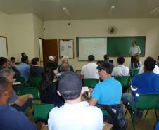 Adapar Realiza Seminários Sobre Pragas do Eucalipto