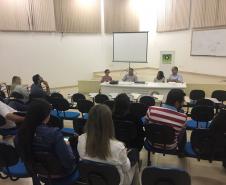 Adapar Orienta sobre Atribuições de médicos veterinários RTs em Guarapuava.