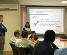 Adapar realiza palestras em todo o Estado sobre campanha de vacinação de maio.