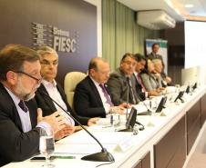 Vice-governador Flávio Arns na reunião do CODESUL em Florianópolis