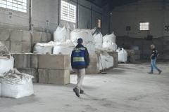 Adapar, Polícia Civil e Receita Estadual apreendem 142 toneladas de agrotóxicos irregulares