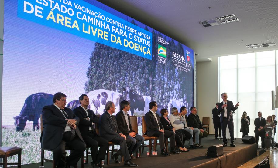 Assinatura IN suspensão vacinação