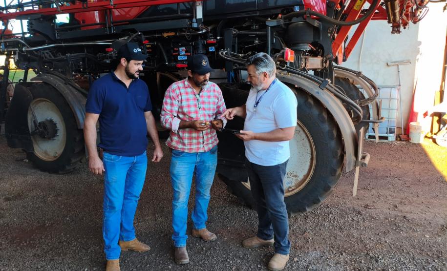 Adapar realiza Operação Agro+ no Noroeste para otimizar aplicação de agrotóxicos