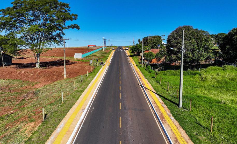 Estrada que liga distrito a Douradina ganha pavimentação em obra de R$ 8 milhões