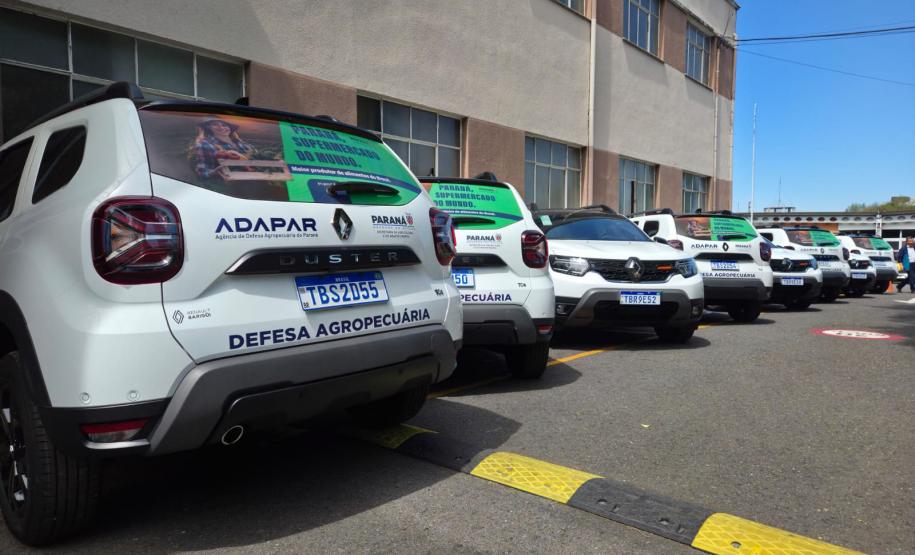 Adapar recebe 17 veículos para reforçar a defesa agropecuária e ações de fiscalização