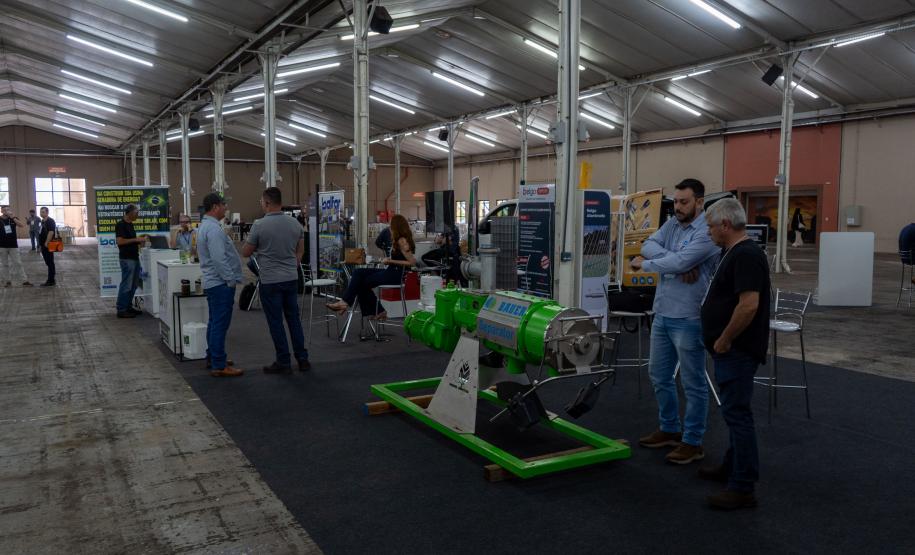 Governador destaca expansão contínua da produção de proteína animal na AveSui 2025