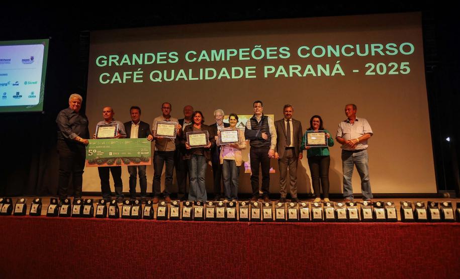 Produtoras de Apucarana e Pinhalão vencem o Concurso Café Qualidade