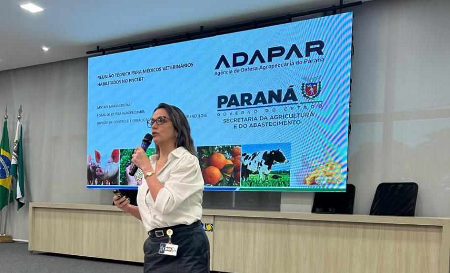Adapar promove atualização técnica para veterinários em diversas regiões do Paraná