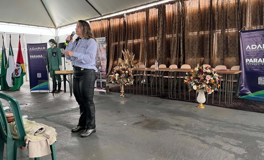 Adapar conscientiza produtores sobre a raiva durante a 21º Expovale