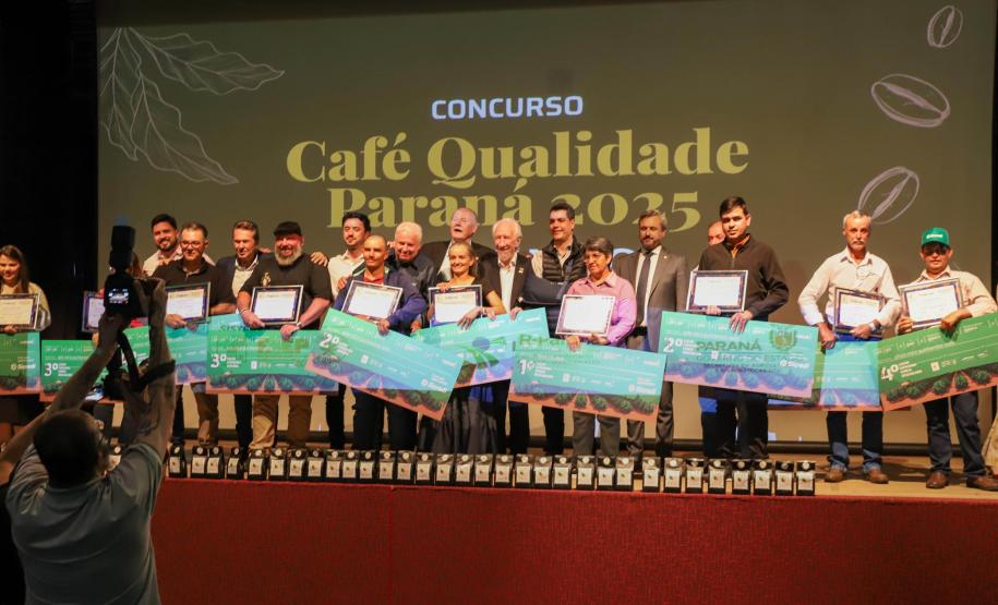 Produtoras de Apucarana e Pinhalão vencem o Concurso Café Qualidade