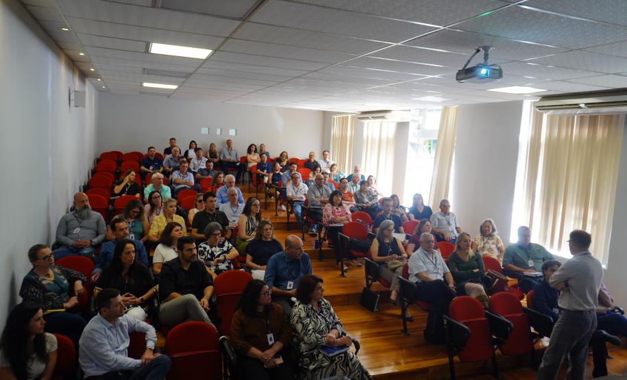 Apresentação anual de desempenho reúne lideranças de Adapar de todo o Estado