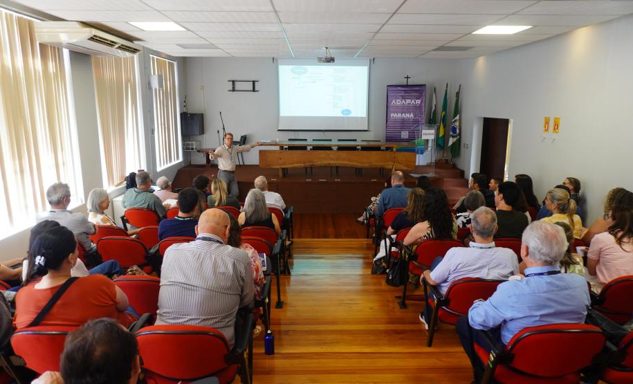 Apresentação anual de desempenho reúne lideranças de Adapar de todo o Estado