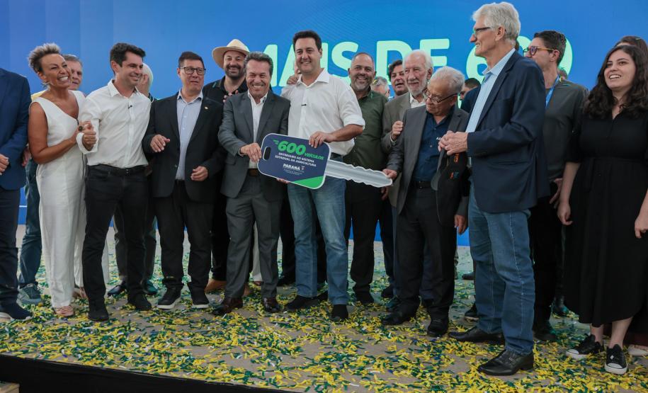 Estado reforça sistema de agricultura com 324 servidores e entrega de 250 veículos